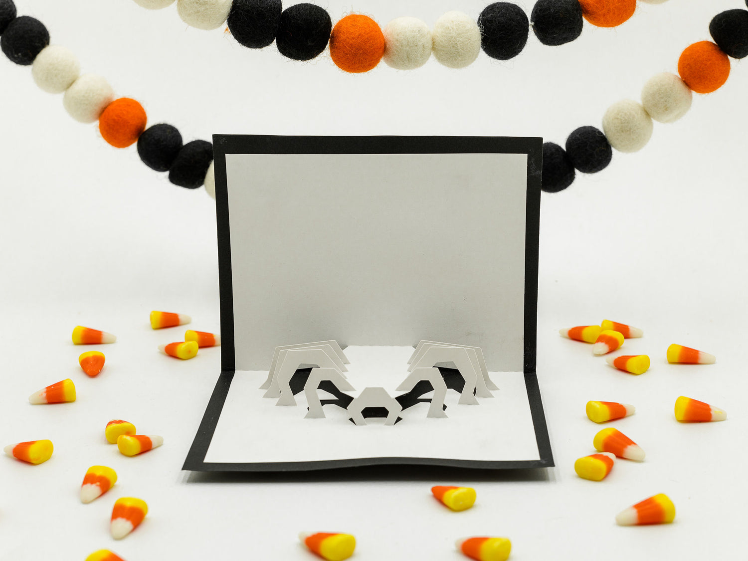 Spider 3D Pop Up Card: Spooky Halloween Greeting for Insect Lovers, Autumn Stationery Gift, Animal Greeting Card