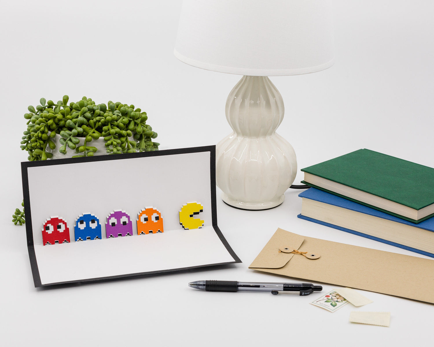 Pac-Man Chasing Ghost 3D Pop-Up Greeting Card - Retro Arcade Gamer Gift for 8-Bit Enthusiasts