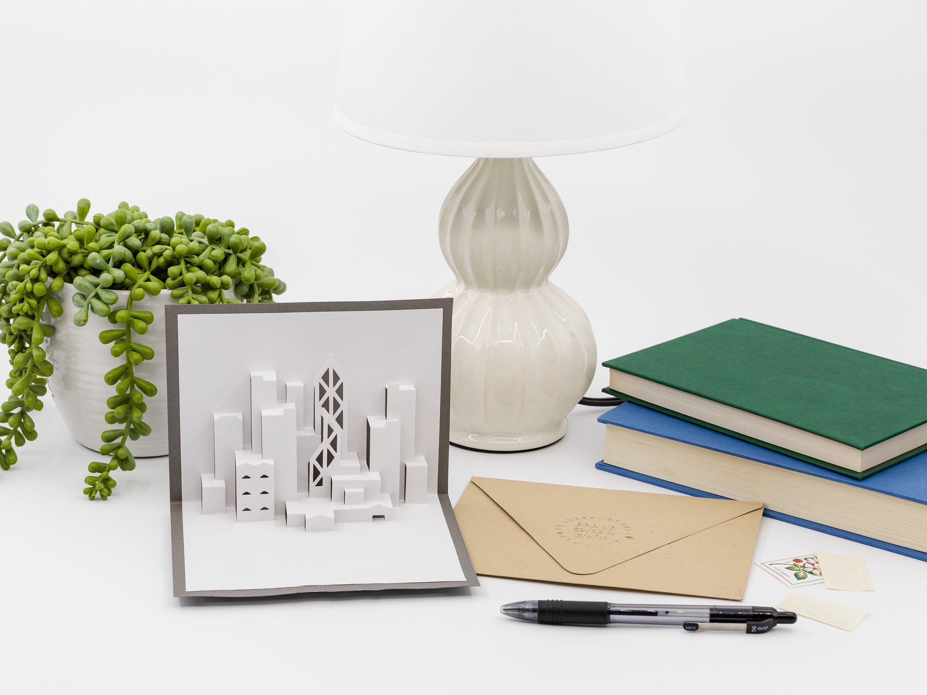 Hong Kong 3D Skyline Pop-Up Card: Urban Cityscape Greeting for Travel & Architecture Enthusiasts