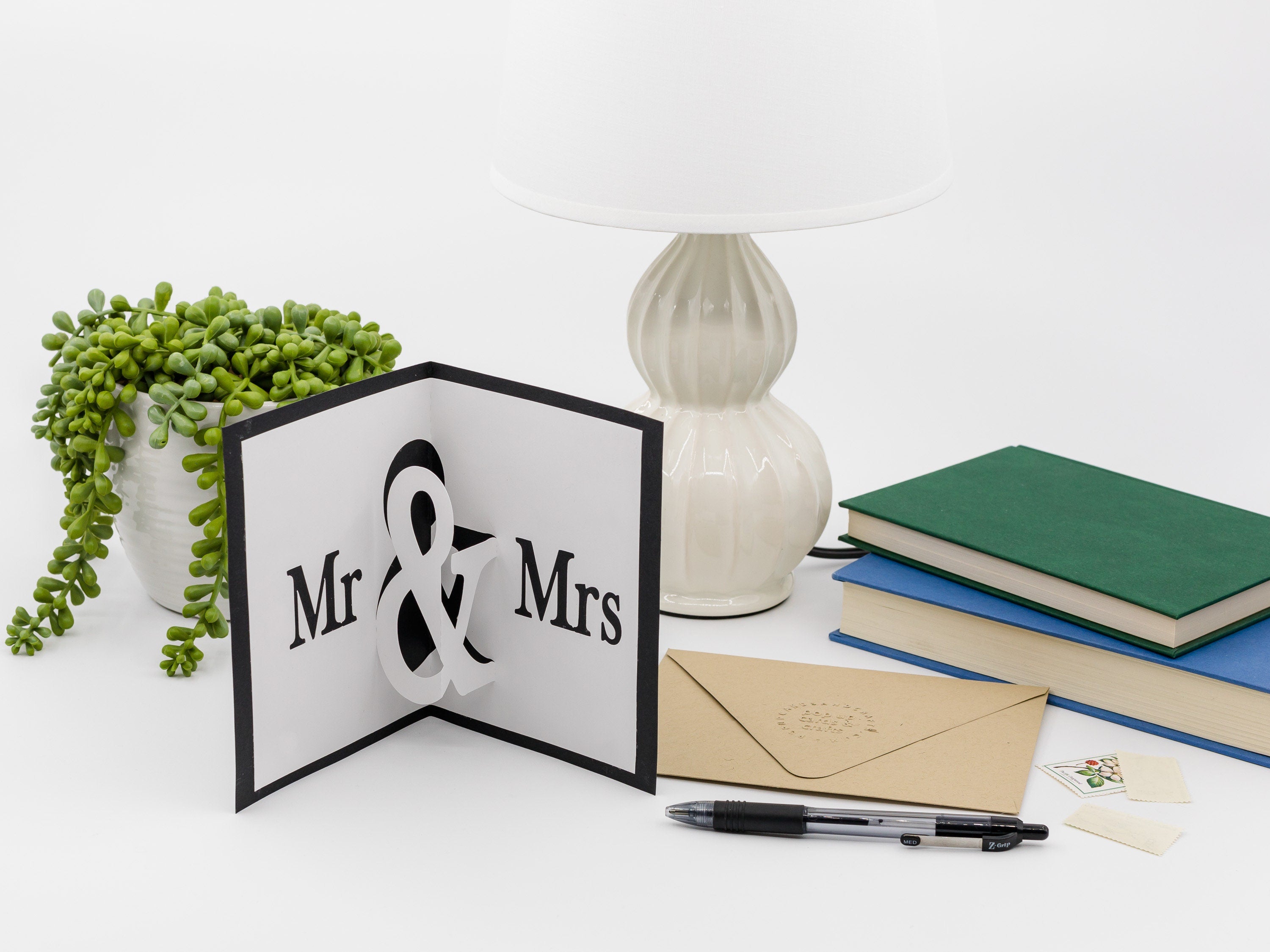Mr & Mrs Elegant 3D Pop-Up Wedding Card: Handcrafted Keepsake for Anniversary, Engagement Love Celebration