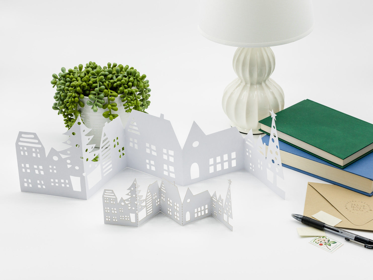 Winter Village Pop Up Enchanting 3D Christmas Card: Handmade Accordion Greeting for Cozy Holiday Scenes