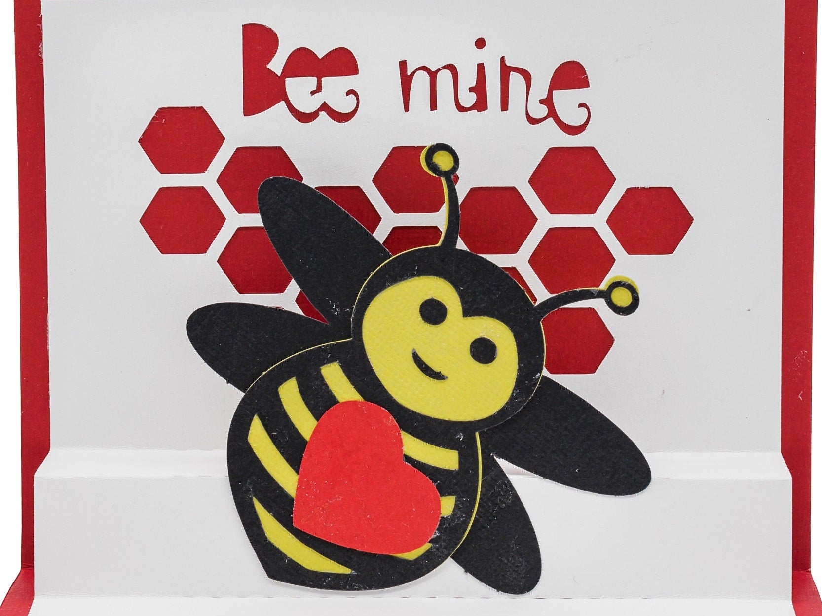 Beekeeper Pop Up Valentine Card with Adorable Design - Unique Gift for Honey Lovers and Sweethearts, Apiary Apiarist
