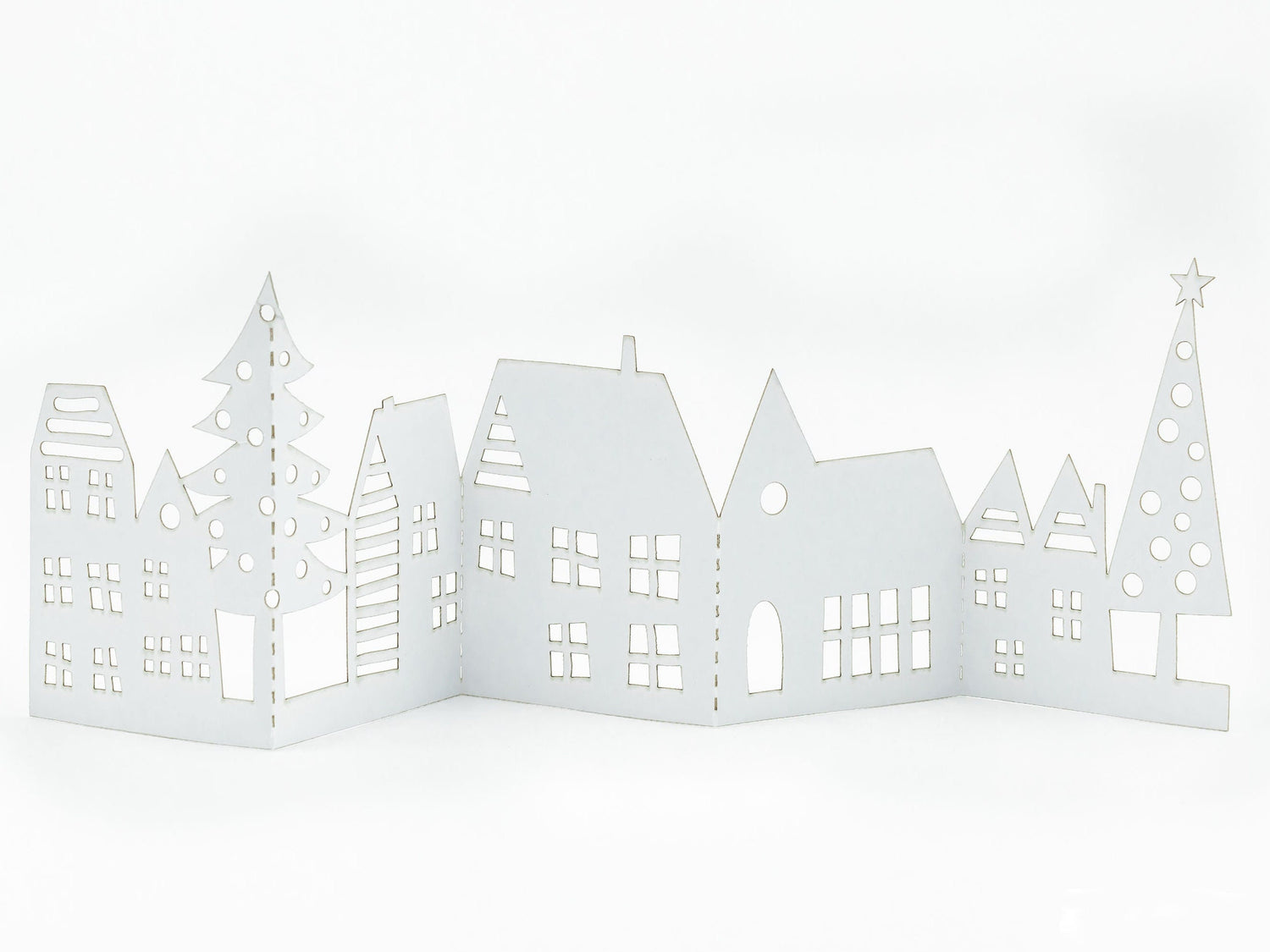 Winter Village 3D Pop Up Mini Christmas Greeting Card Gift Tag: Seasons Greetings Festive Christmas & Unique Holiday Decor