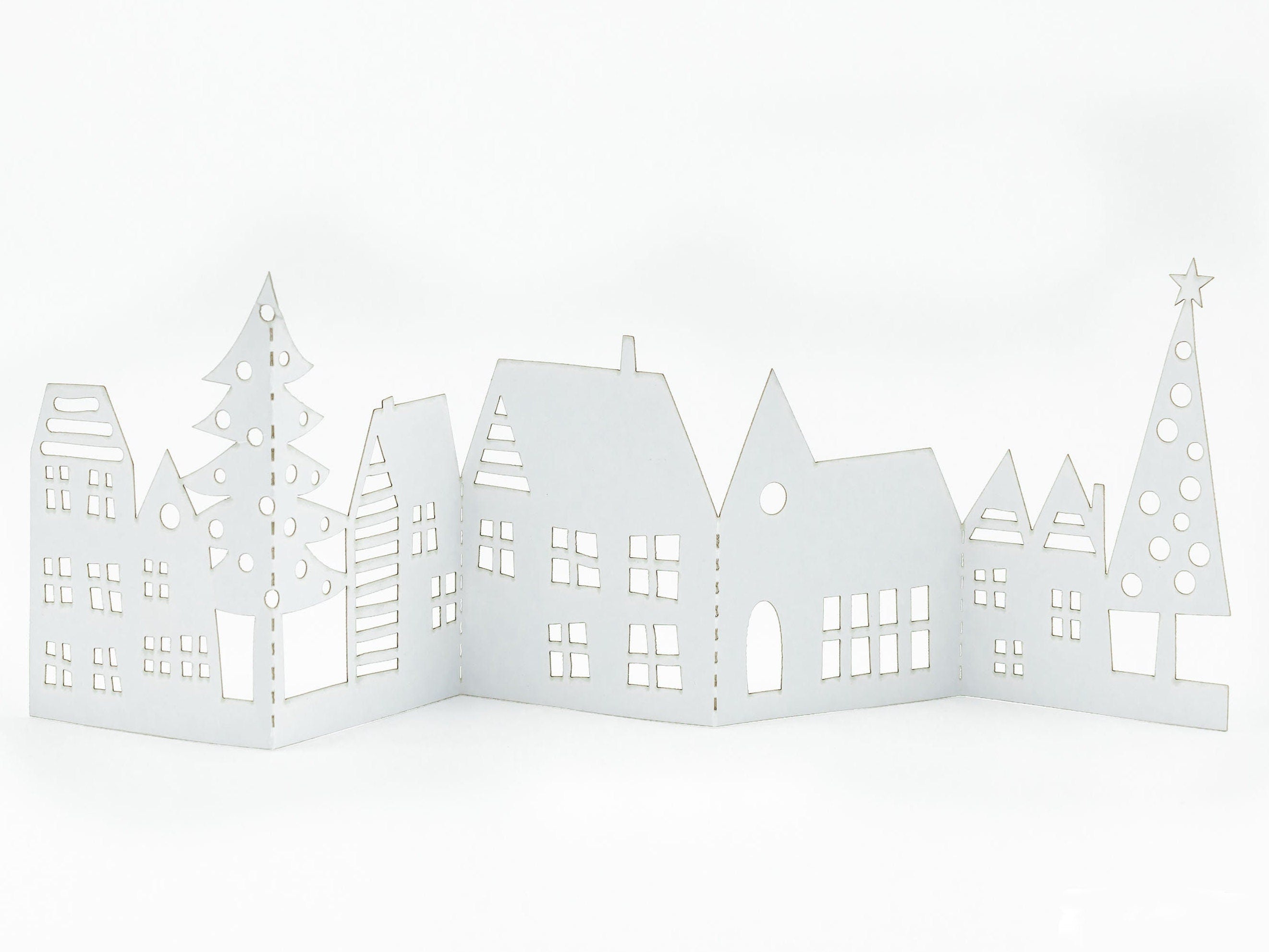 Winter Village 3D Pop Up Mini Christmas Greeting Card Gift Tag: Seasons Greetings Festive Christmas & Unique Holiday Decor