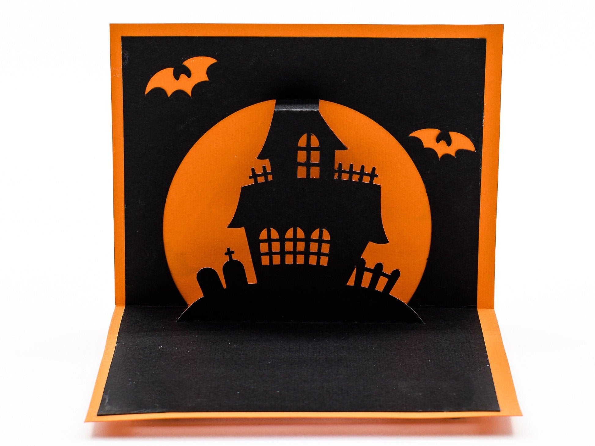 Haunted House Spooky Halloween Pop Up 3D Card: Handmade Vintage Moonlit Silhouette for Halloween Greetings