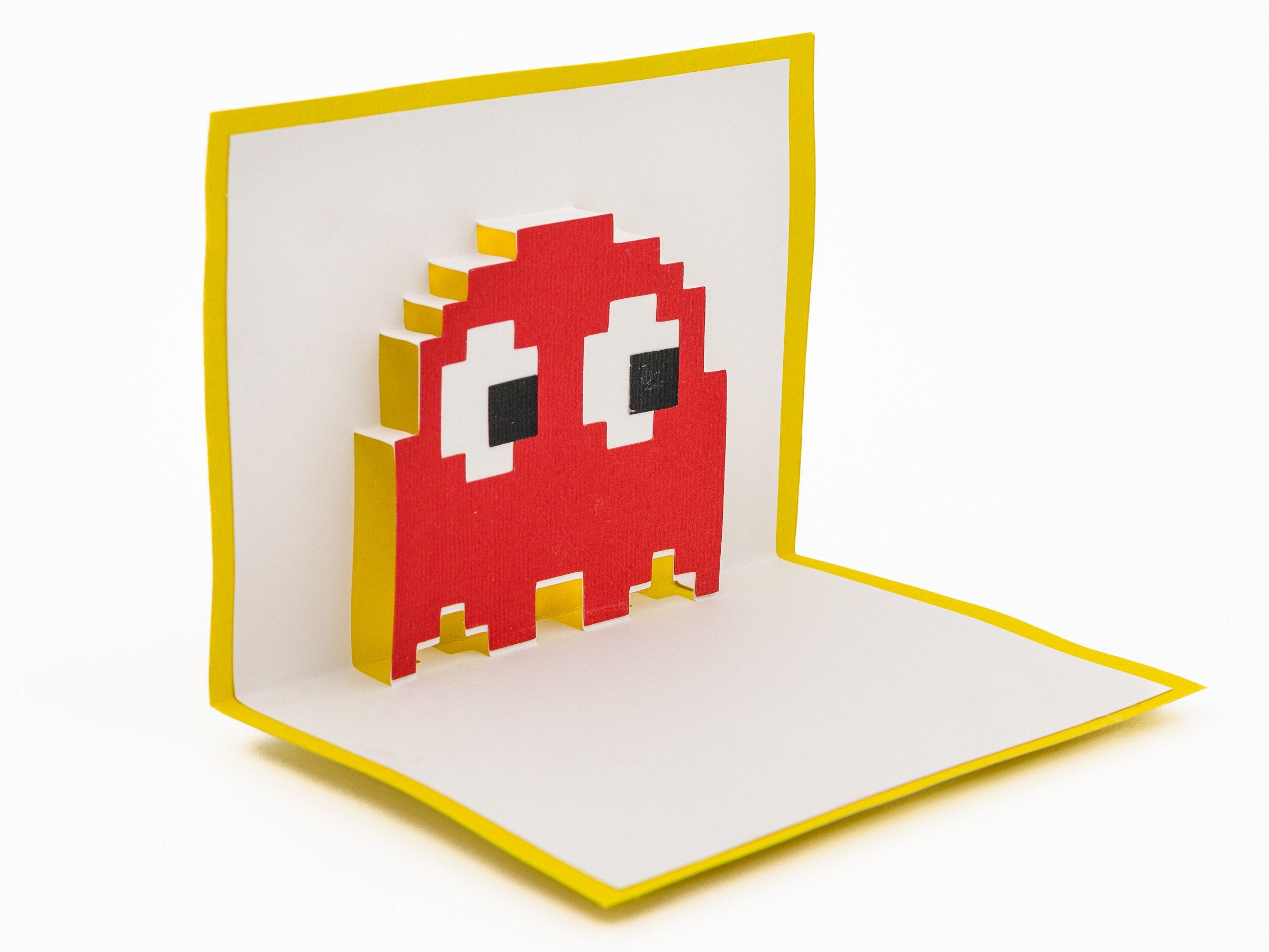 Pac-Man Chase Ghost Gang 8 Bit Vintage Video Game Pop Up 3D Greeting Card